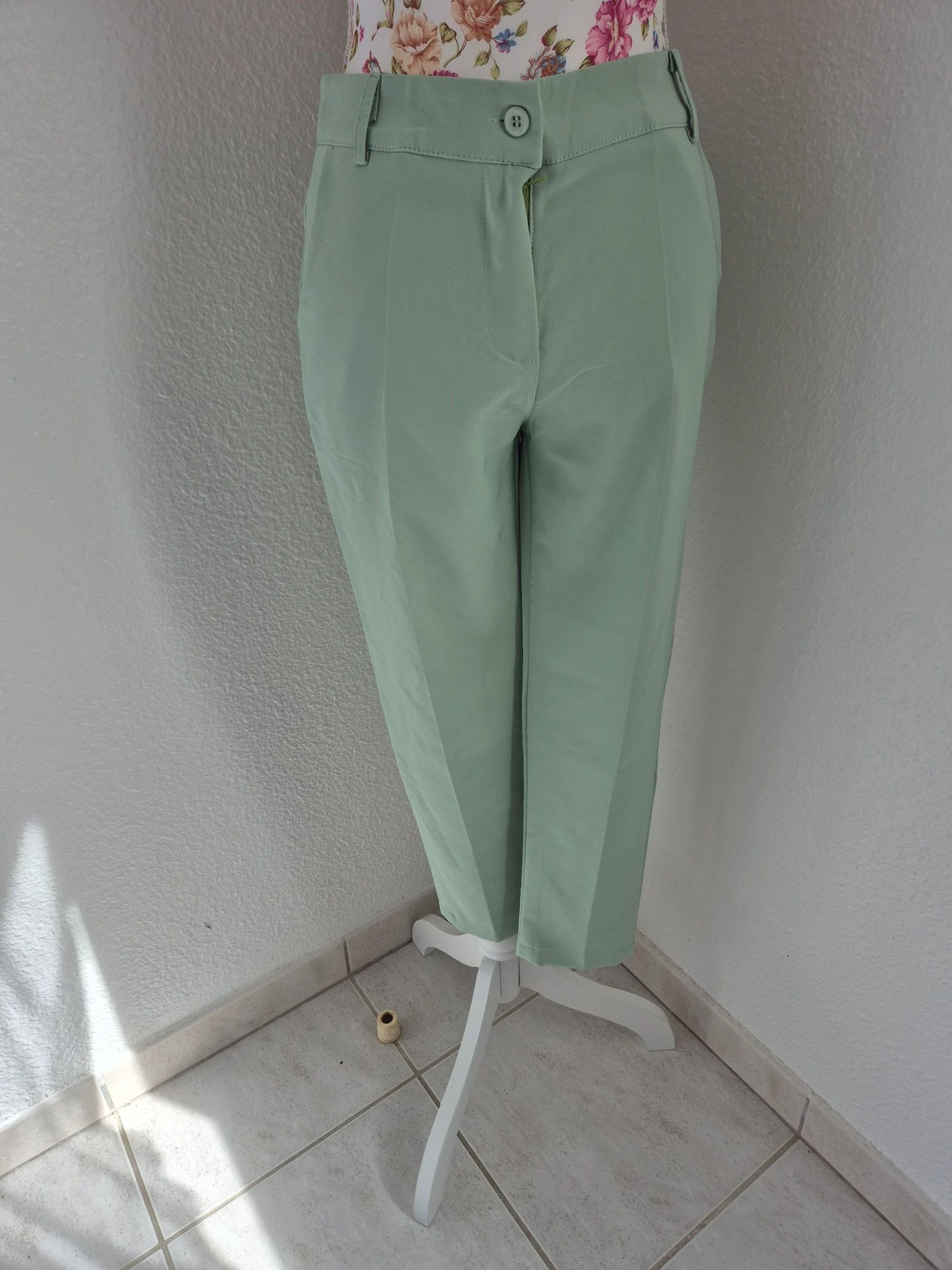 Pantalon tailleur femme Chika Girl M 38 vert d'eau menthe coupe droite chic élégant Made in Italy